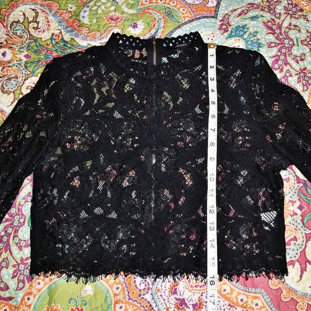 Forever 21 Lace Design Bell Sleeve Crop Top - Picture 7 of 9